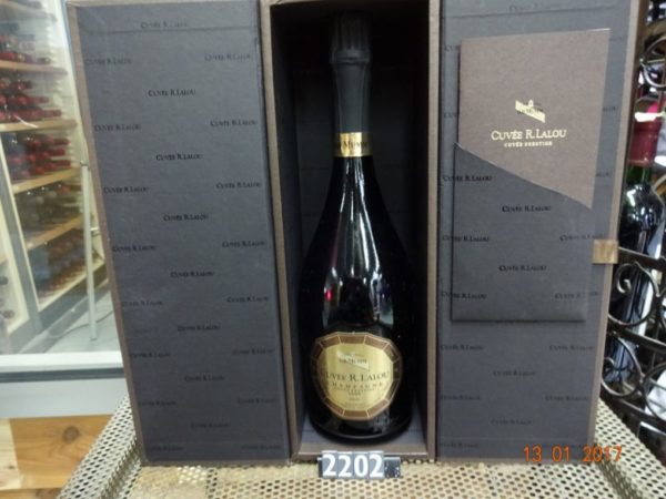 luxury champagne gift, buy old champagne, champagne from your year of birth, wine from 1999, wine from 1999