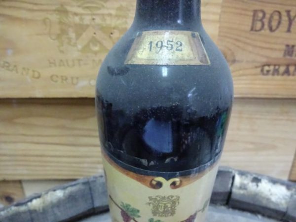 Wein aus dem Jahr 1952, Geschenk aus dem Geburtsjahr 1952, alten Wein kaufen, Vintage-Geschenk, bestes Weingeschenk, Wein-Geschenkideen