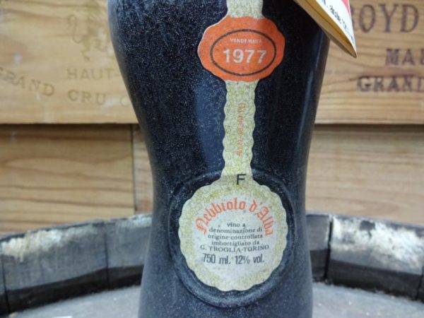 1977 wine, buy vintage wine, buy old wine, wine gift ideas, unique wines, gift from year of birth