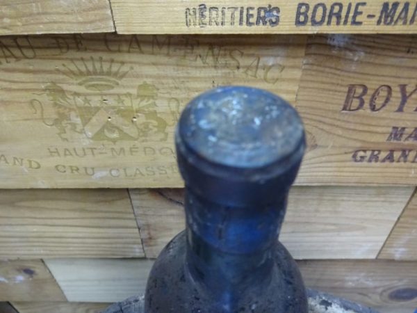 1924 wijn, cadeau 100 jarige, 100 jaar oude wijn, exclusief wijncadeau, zeldzaam wijncadeau