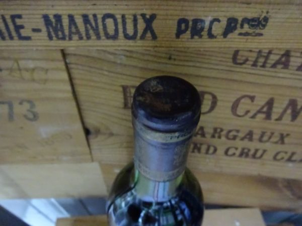 1975 wijn, 45 jaar oude wijn, wijn cadeau ideeen, wijncadeau man, luxe wijncadeau, vintage wijn geschenk