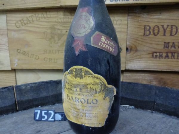 1974 Wein, Getränk aus dem Geburtsjahr, Weingeschenk 50 Jahre, eine Flasche Wein online bestellen, Geschenk aus dem Geburtsjahr