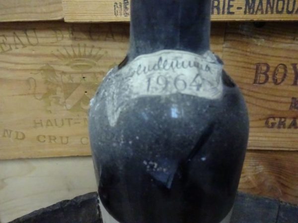 Wein aus dem Jahr 1964, Geschenk für ihn, bestes Weingeschenk, einzigartige Weine, Wein aus dem Geburtsjahr, Getränk aus dem Geburtsjahr