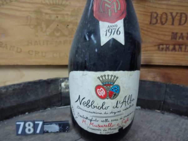 1976er Wein, bestes Weingeschenk, eine Flasche Wein verschicken, Weihnachtspaket zusammenstellen, Geschenk 25 Euro, Geschenk 50 Euro