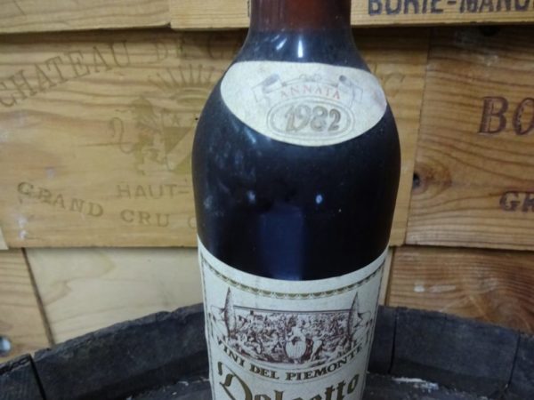 1982 wijn, bijzonder cadeau 40 jaar, wijn uit geboortejaar, origineel cadeau 40 jaar, vintage cadeau 40 jaar