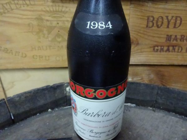 1984 wijn, vintage wijn 40 jaar, ouders 40 jaar getrouwd, origineel kado 40 jaar, blijvend cadeau 40 jaar