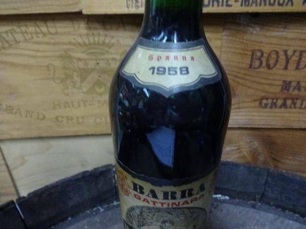wijn uit 1958, beste wijn cadeau, flesje wijn versturen, kerstpakket samenstellen, cadeau 25 euro, cadeau 50 euro
