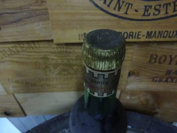 wijn uit 1977, blijvend cadeau man, origineel wijn kado, cadeau 100 euro, kerstcadeau 50 euro, wijn kadootjes