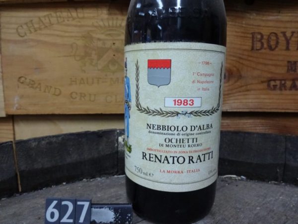 wijn uit 1983, 40 jaar oude wijn, cadeau 40 jaar getrouwd, origineel cadeau 40 jaar, wijn uit geboortejaar, blijvend cadeau 40 jaar