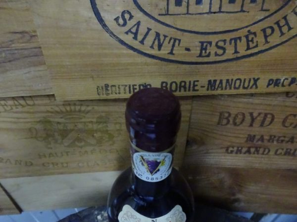 1982 wine, have a bottle of wine delivered, unique wine gift, original wine gift, put together a Christmas package, nice gifts, buy something from your year of birth, gift ideas 110 years