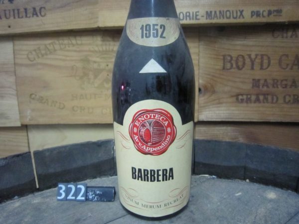 1952 wijn, wijn kadobon, blijvend cadeau collega, wijn cadeau ideeen, beste wijncadeau, wijn cadeautjes, cadeau voor hem, iets uit je geboortejaar kopen, cadeau ideeen 135 jaar