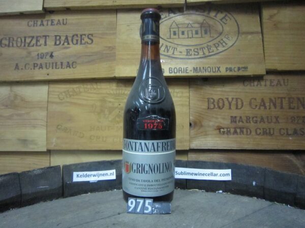 1975 wine, Christmas gift, wedding gift, wine gift package, news from year of birth, wine from year of birth, nice gifts, anniversary gift from employer, gift ideas 20 years, 20 year old wine