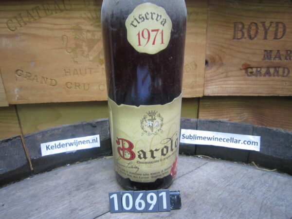 wine 1971, send a bottle of wine, original wine package, wine from year of birth, gift daughter, gift son, buy something from your year of birth, gift ideas 145 years